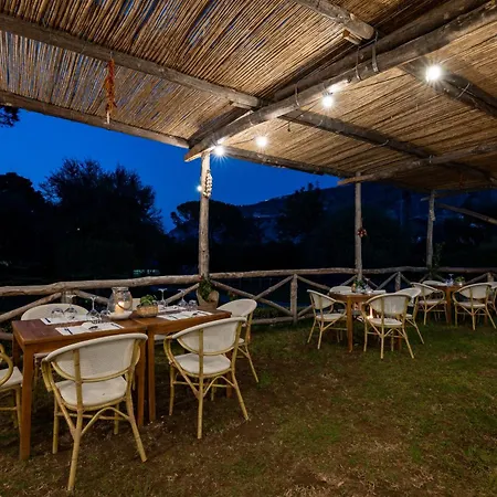 Ośrodek wypoczynkowy Sopramare 4*